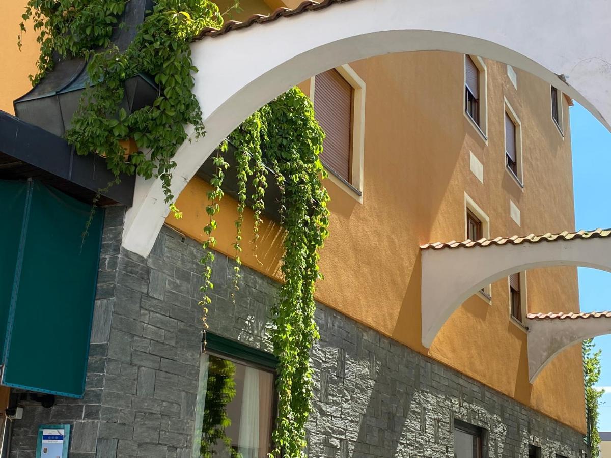 Hotel Zillners Einkehr *** Altheim Exteriör bild